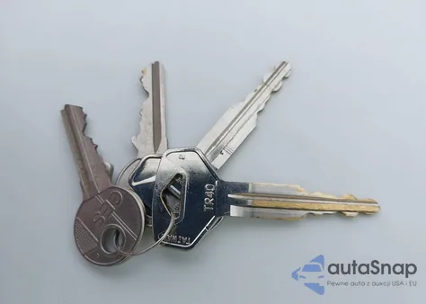 1991 Toyota Corolla Dlx из США, поврежденный, VIN 2T1AE94A6MC082910